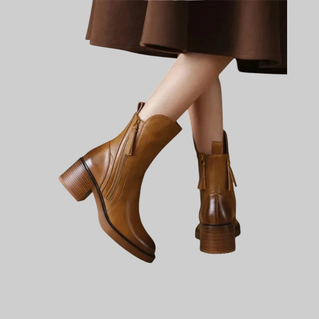 Лусия - Стилни боти за елегантен вид