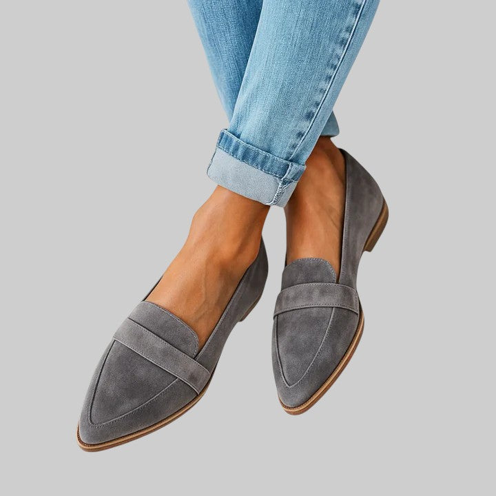 Ортопедични кожени мокасини Ягода за комфорт и поддръжка