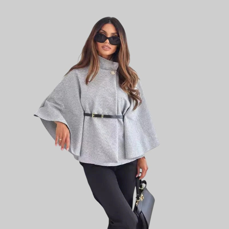 Жулия – Стилно палто с пеперудени ръкави и колан