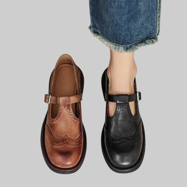 Снежина – Стилни Кожени Обувки за Всекидневна Употреба