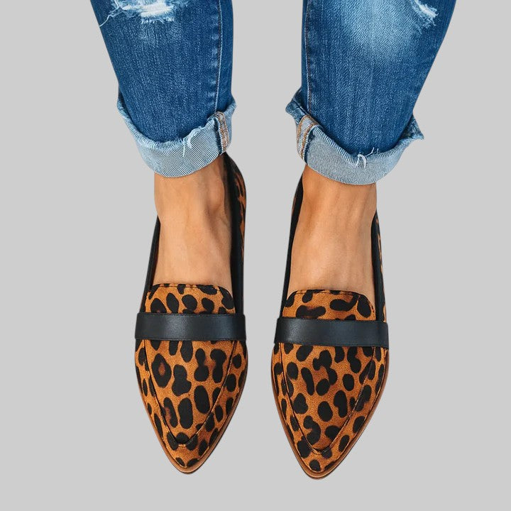 Ортопедични кожени мокасини Ягода за комфорт и поддръжка