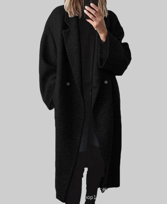 Ивана - Стилно и практично палто за всякакви поводи