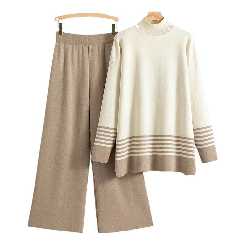 Lia® - Удобен бицветен сет с класическа стояща яка