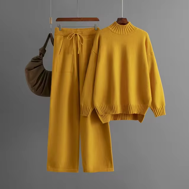 Nia® - Елегантен комплект с дълги ръкави за стилен вид