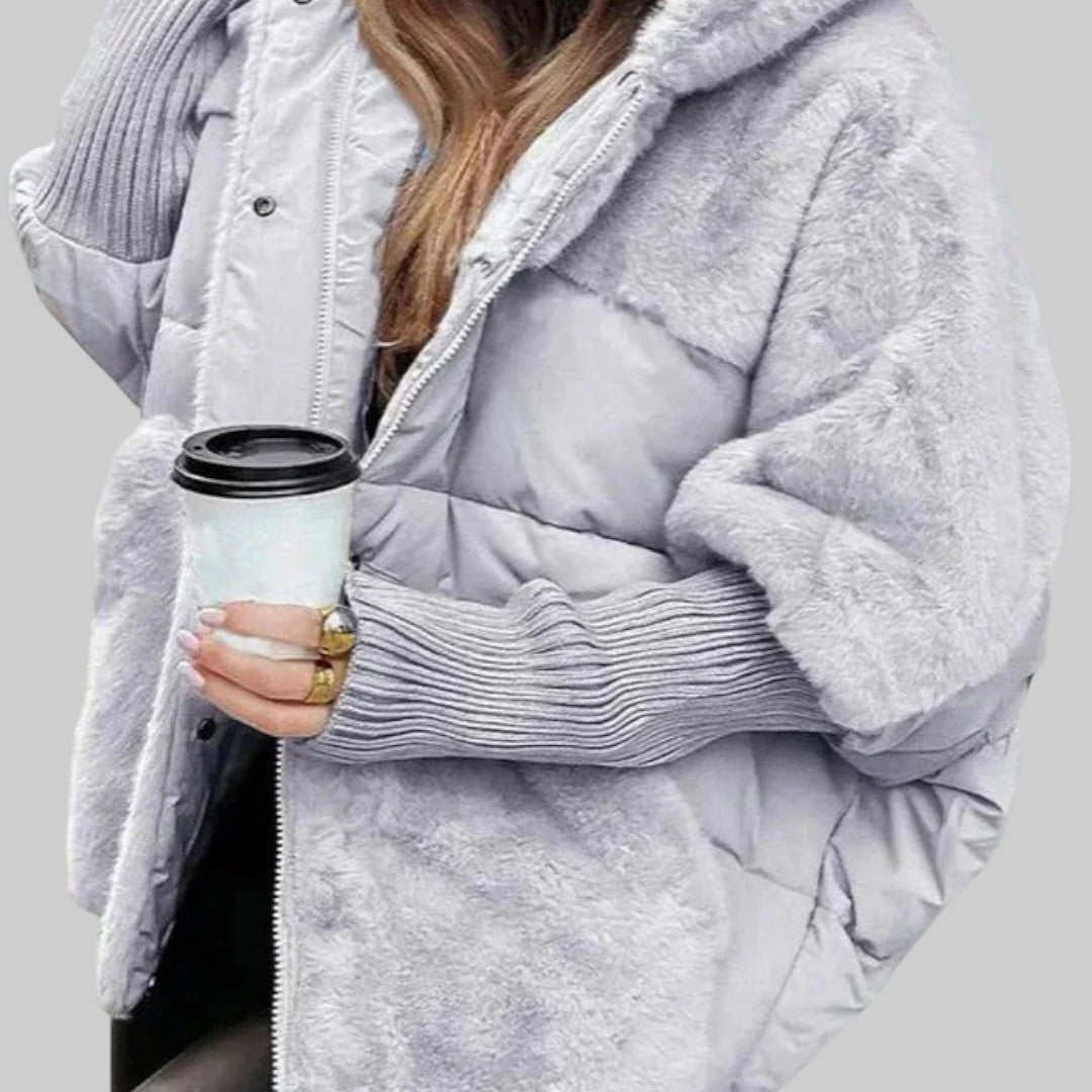 Дагмара - Удобно пухено яке с качулка за топлина