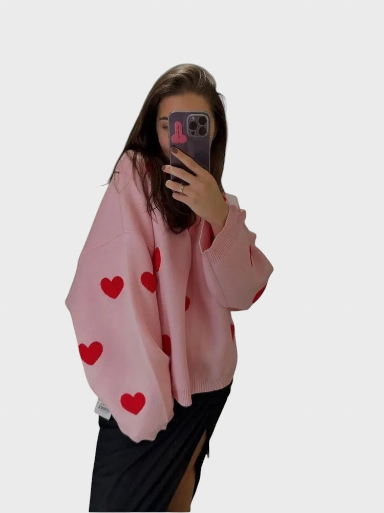 Светослава™ - Плетен пуловер с романтични бродирани сърца