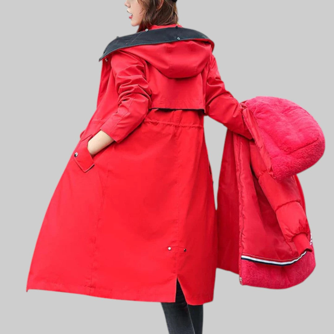 Ариел - Дамско зимно яке с качулка за комфорт и стил